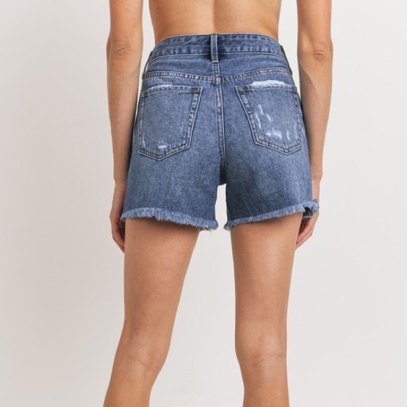 Flattering NWT Jean Shorts - Picture 3 of 5